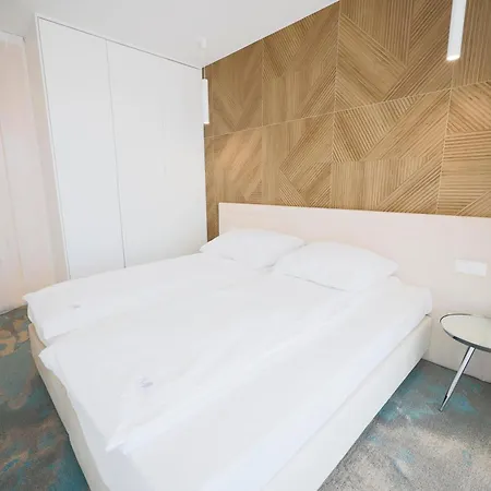 Westin House By Ms Pro Apartment *